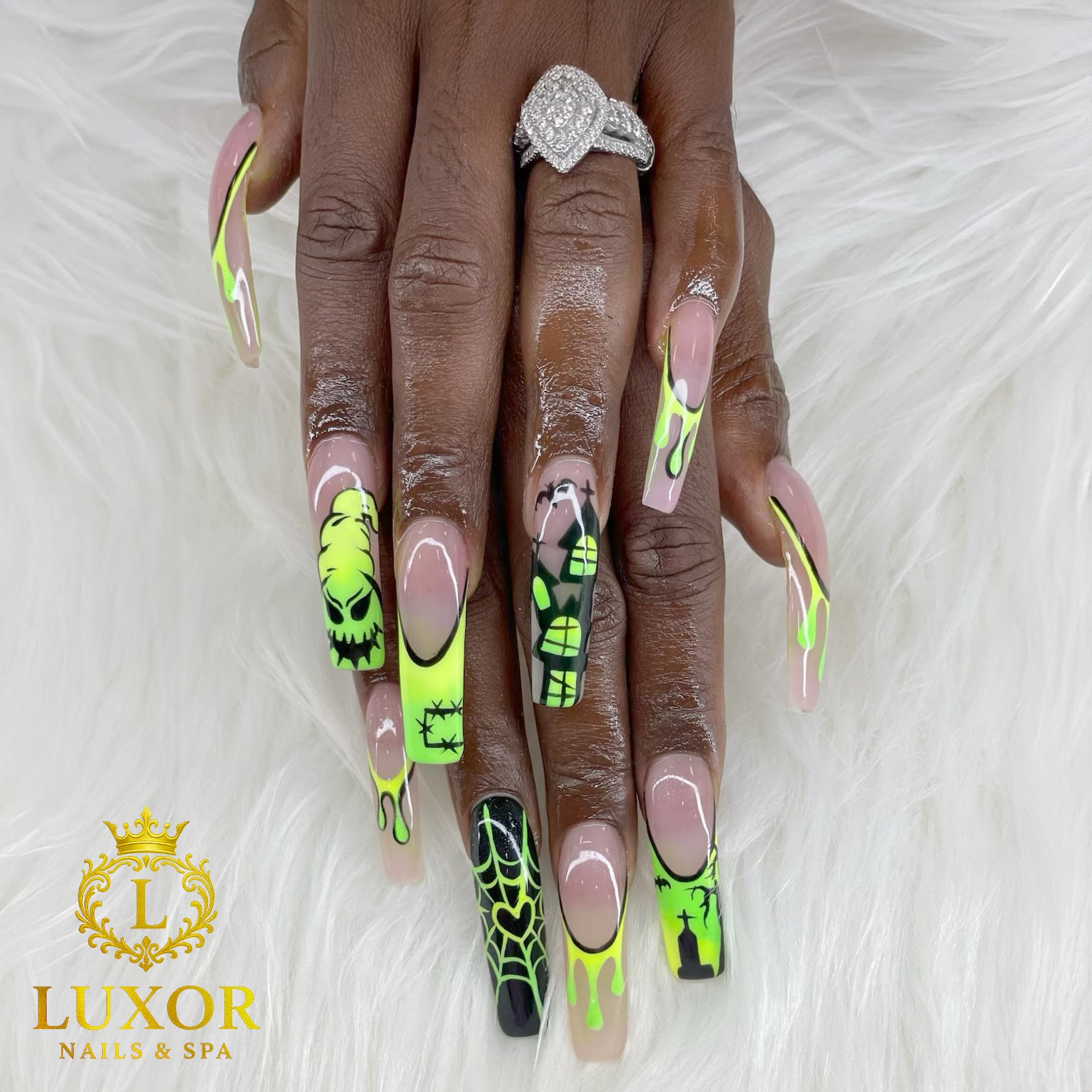 Luxor Nails & Spa nail photo 2